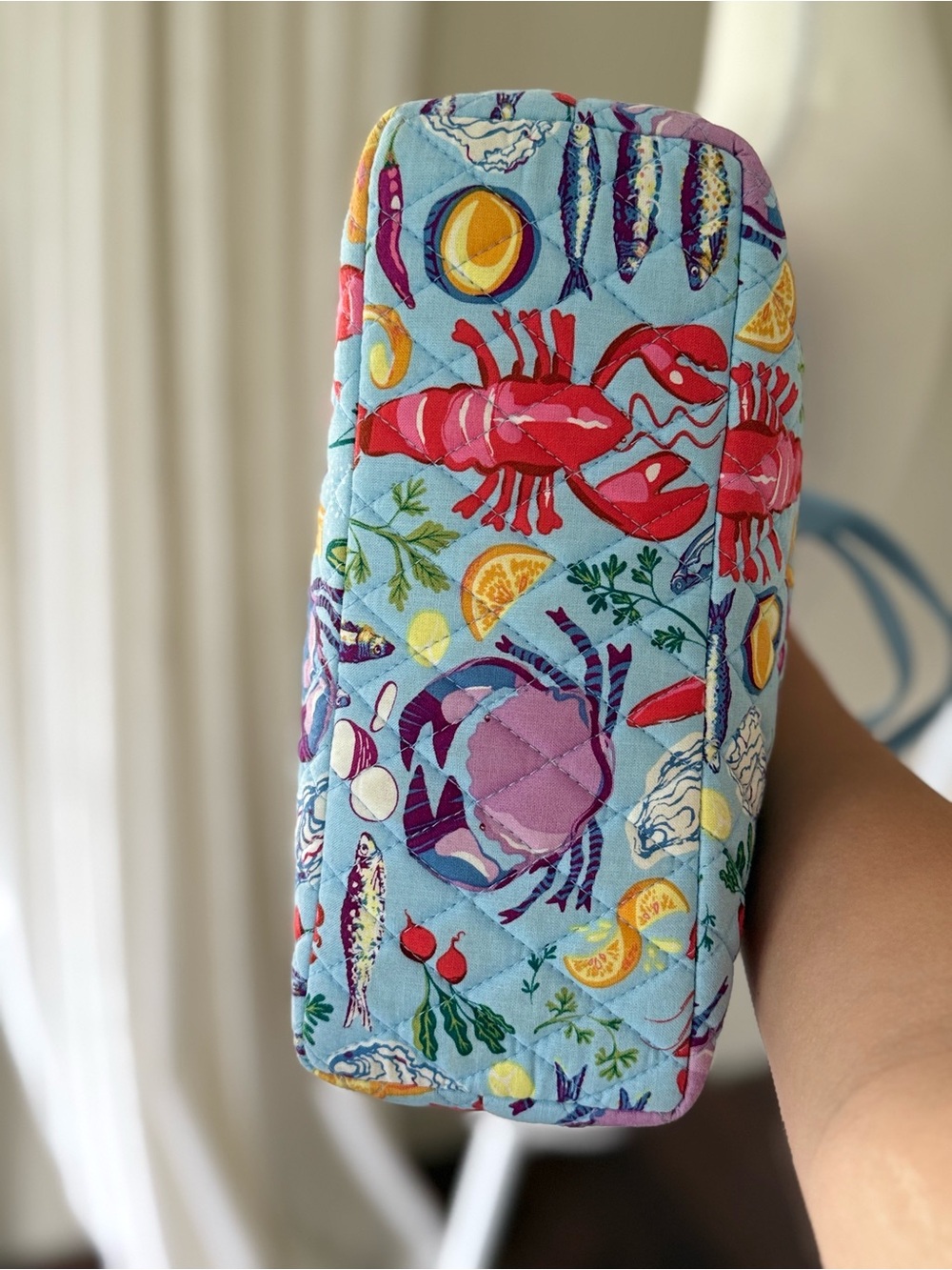 Rare Vera Bradley Lunch Tote Seafood Boil Retired Pattern Quilted Cotton Bag - Picture 4 of 6